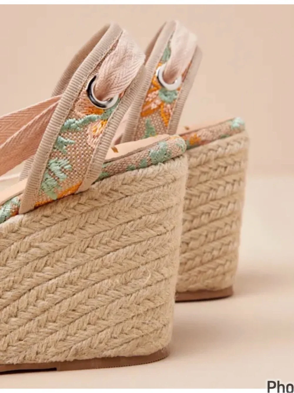 LULU’s Embroidered Espadrille Wedge Sandals 8 NIB